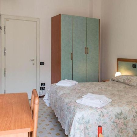 Hotel Levante Sul Mare Lido Di Savio Kültér fotó