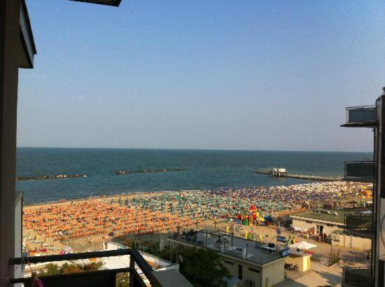 Hotel Levante Sul Mare Lido Di Savio Kültér fotó