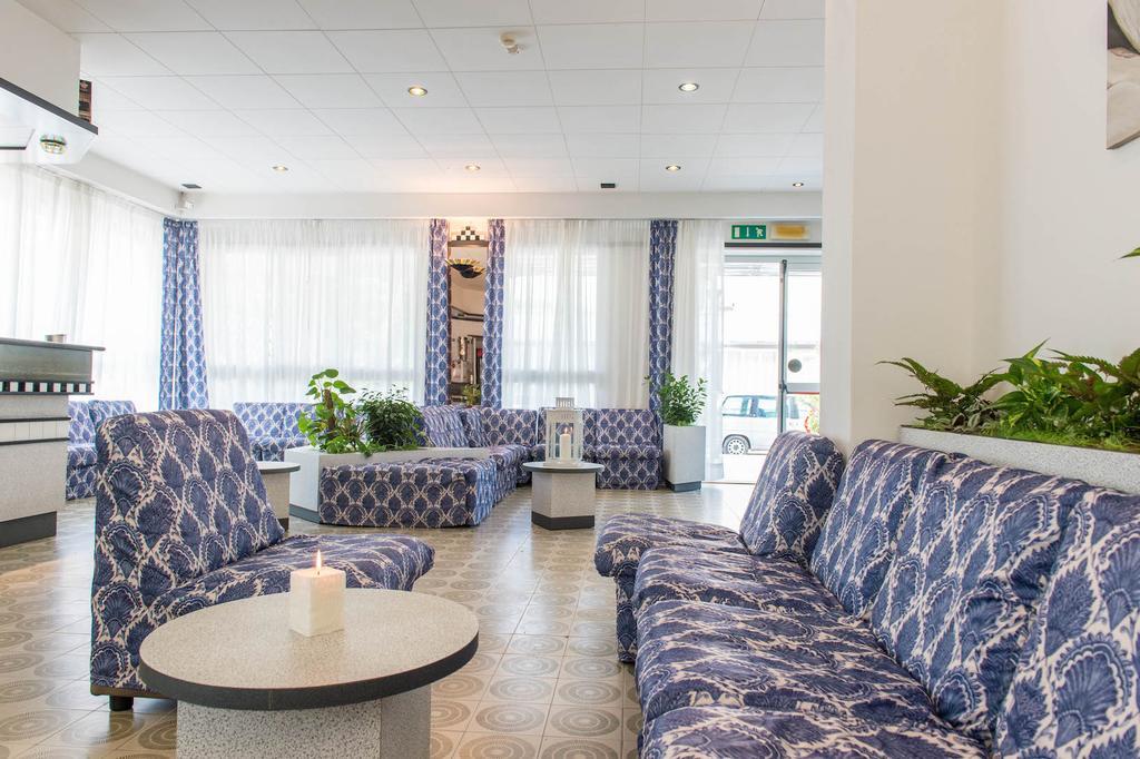 Hotel Levante Sul Mare Lido Di Savio Kültér fotó