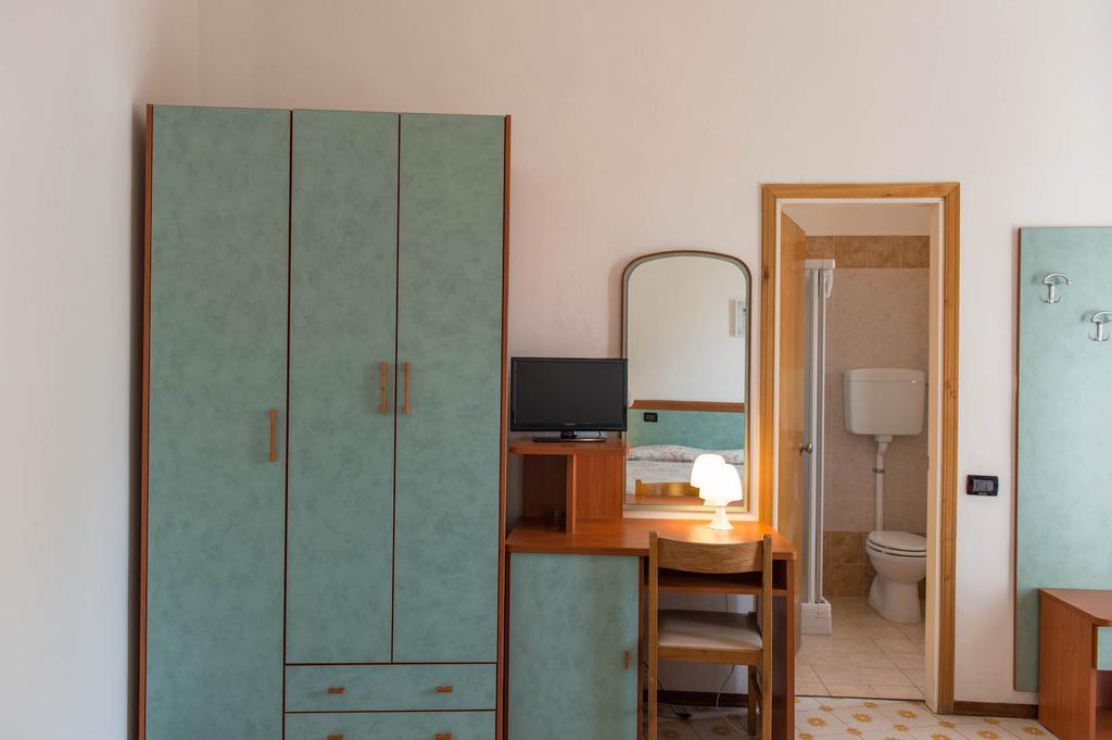 Hotel Levante Sul Mare Lido Di Savio Kültér fotó
