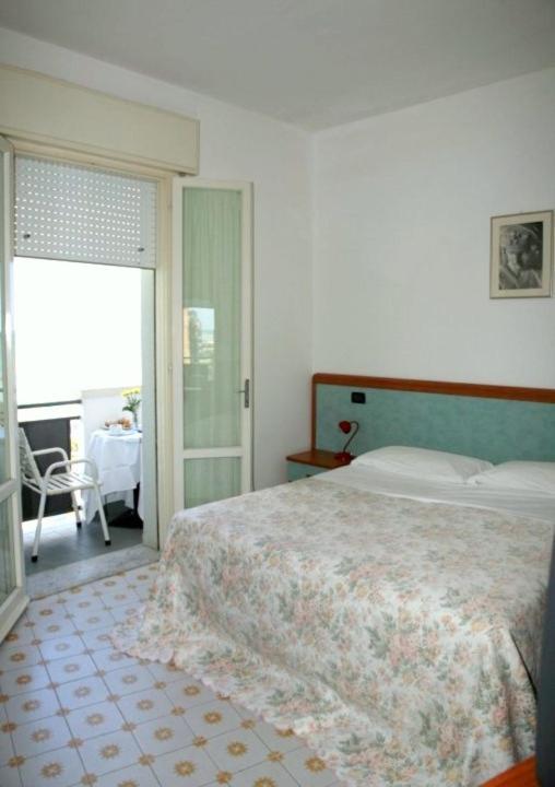 Hotel Levante Sul Mare Lido Di Savio Kültér fotó